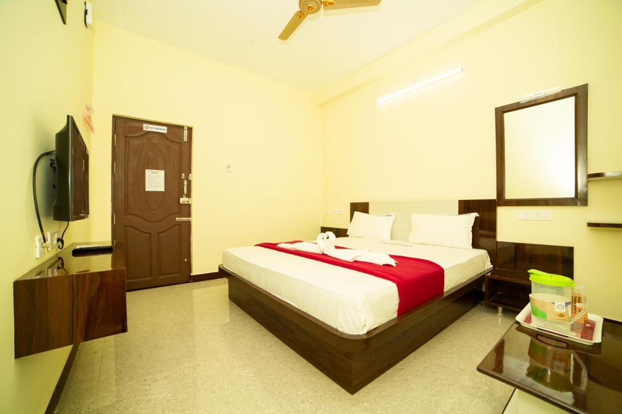 Hotel Akash Residency à Rāmeswaram Extérieur photo